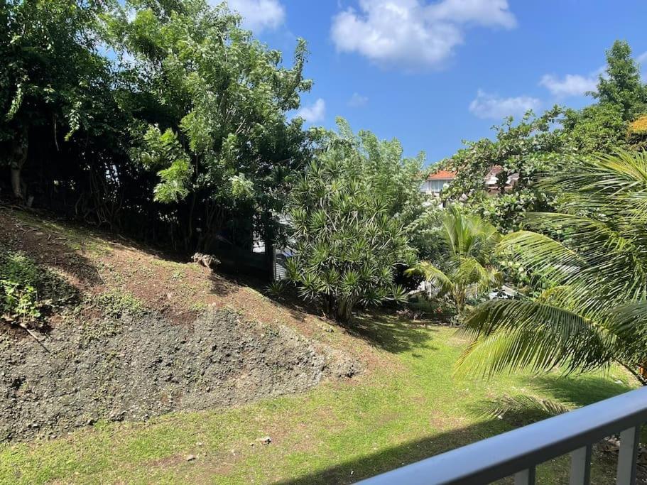 Apartamento T2 Avec Parking - Entierement Climatise - Chez Elo Schoelcher Exterior foto