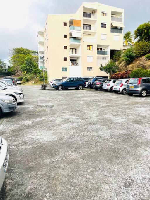 Apartamento T2 Avec Parking - Entierement Climatise - Chez Elo Schoelcher Exterior foto